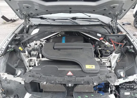 2016 BMW X5 xDrive40E из США, поврежденный, VIN 5UXKT0C54G0F74734